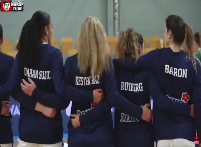 Video :Irish basketball players lose games because they won't shake hands with Israeli players